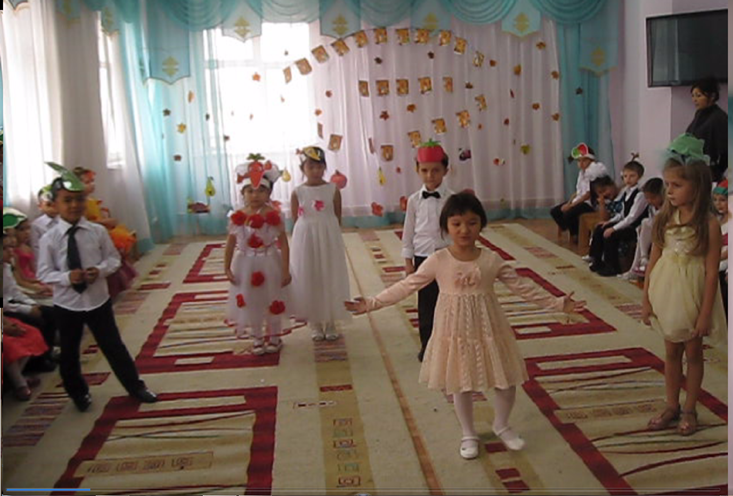 Осений бал в детском саду №51