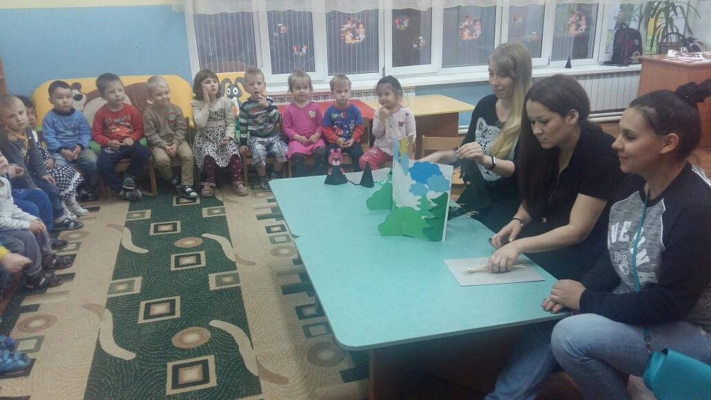 ата-анамен жұмыстың ұйымдатсырлуы . "Өз қолымызбен театр"