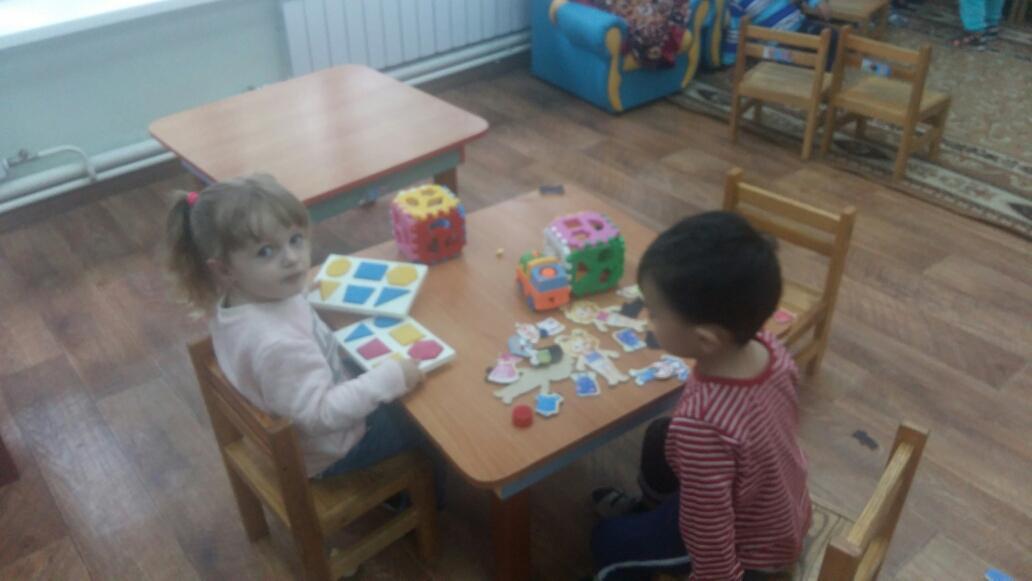 Күн тәртібінің ұйымдастырылуы. Таңертеңгілік жаттығудың орындалуы.