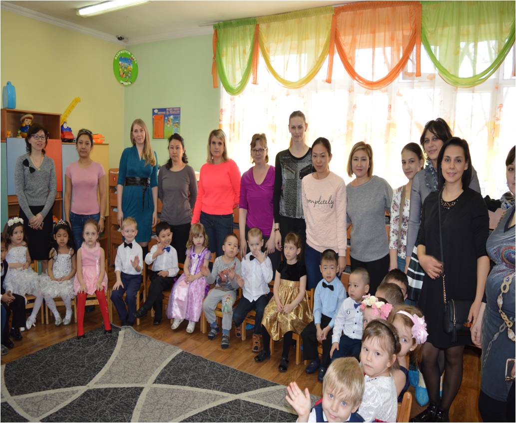 Мамин праздник