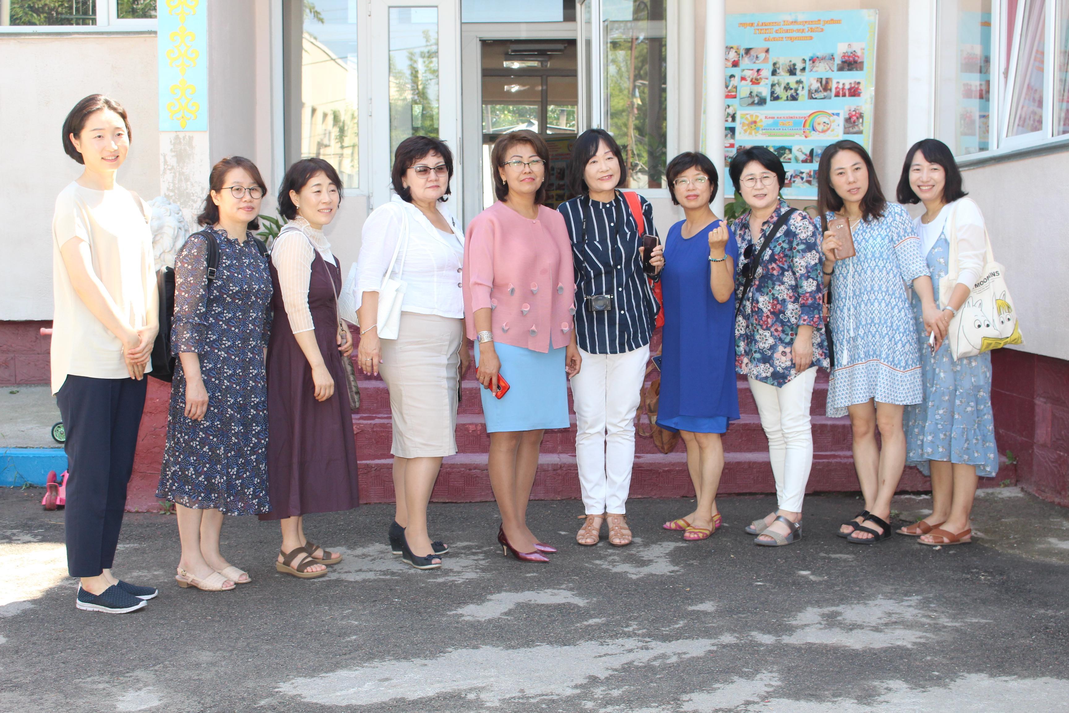 QAZAQSTANGA QOSH KELDIŃIZDER! 카자흐스탄에 오신 것을 환영합니다. ДОБРО ПОЖАЛОВАТЬ В КАЗАХСТАН!