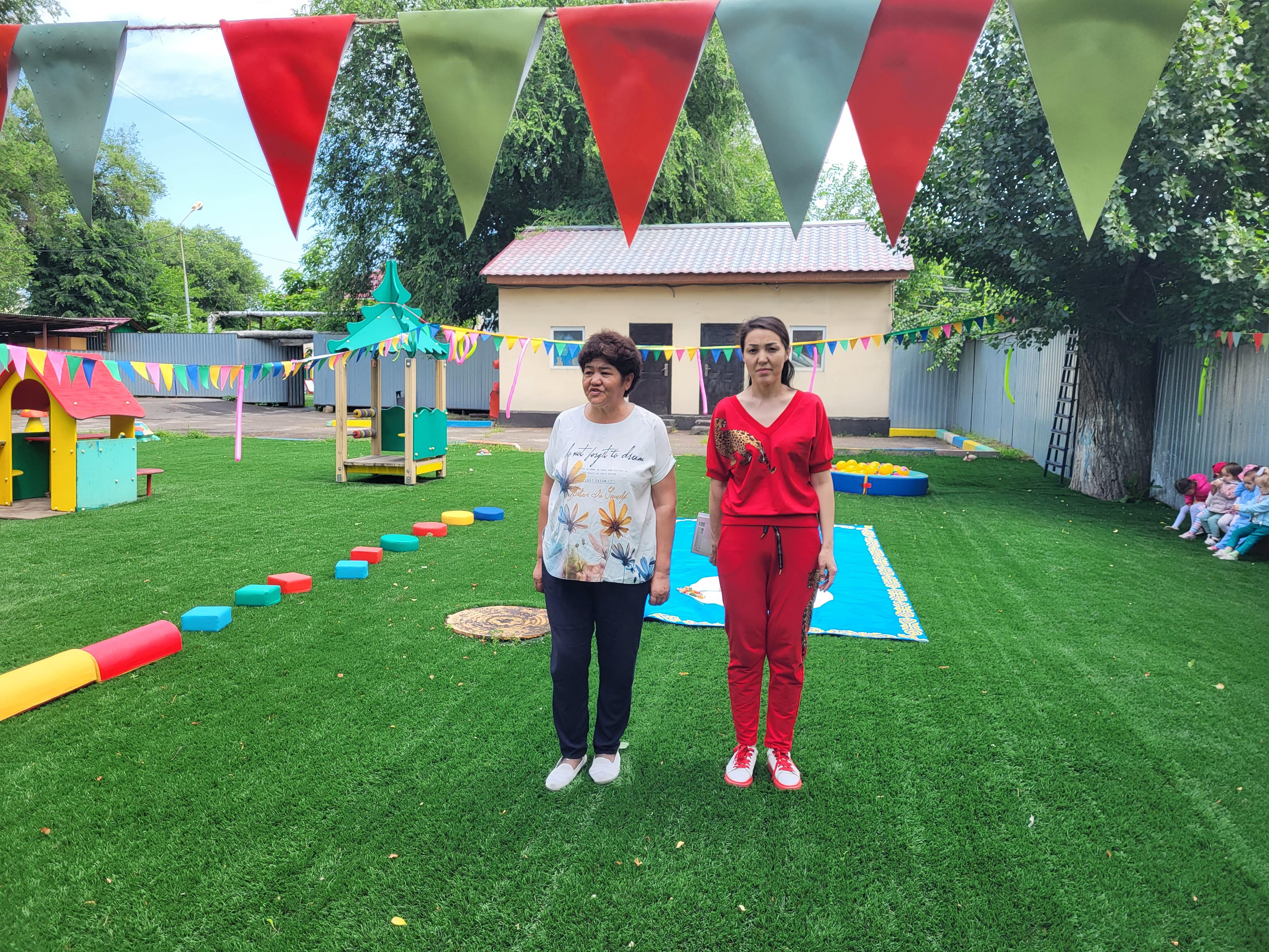 «Алматы БАЛАFEST» қалалық балалар фестивалі аясында МКҚК 51  бөбекжай-балабақшасында  «Open Air Спорт» бойынша"Балапан","Балдәурен "кішілер топтарында  сайыс өткізілді.                "Мен және менің отбасым"